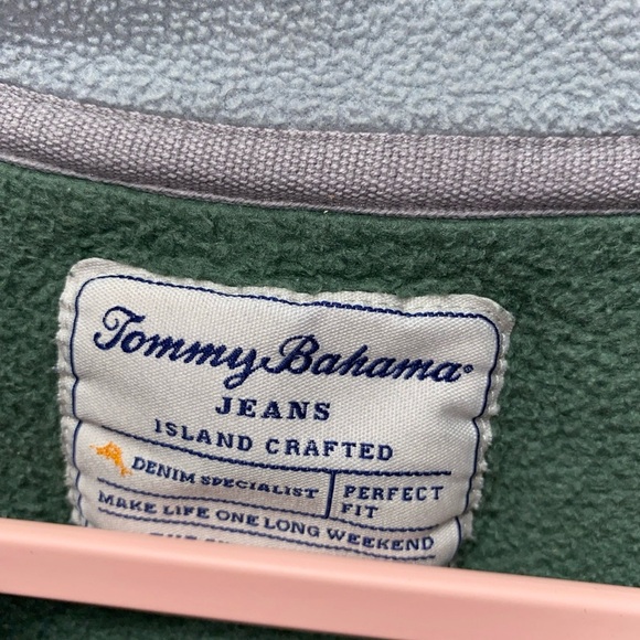 Tommy Bahama‎ Gray Sweatshirt - Picture 2 of 9